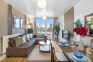 The Asian Suite with City View - 28 Nights Stay - Birmingham - 0