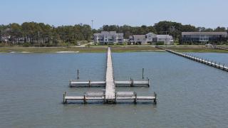 Sunset Dreams - Pet friendly, Waterfront, & shared dock! -  - 6