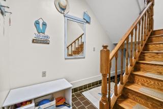 Sunset Dreams - Pet friendly, Waterfront, & shared dock! - 0
