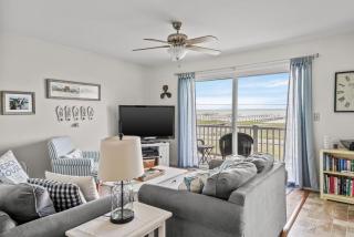 Sunset Dreams - Pet friendly, Waterfront, & shared dock! -  - 2