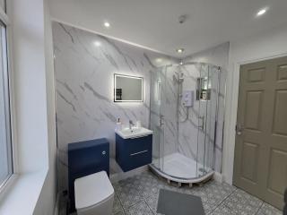 #18 Anfield 5 min walk Sleeps 7 4BR 5Bed 3Bathrms - 7