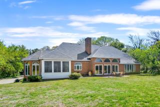 Sunset on the Rocks - Luxurious beachfront comfort! - Cape Charles - 9