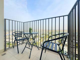 Bright & Trendy 2BR in Collective, Dubai Hills - 7