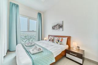Bright & Trendy 2BR in Collective, Dubai Hills - 9