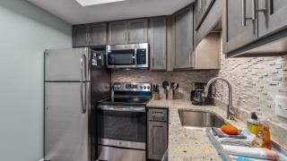 Phoenix II 2147 - Orange Beach - 9