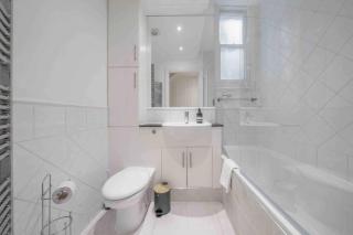 Cosy 2-Bed in Earls Court - Londra - 3