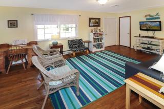 Tall Pines - Pet friendly with screened porch! - Deep Hole - 8