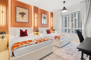 2-Bedroom Apartment with Full Burj Khalifa & Opera House Views Just 9 Min Walk to Dubai Mall! - 4