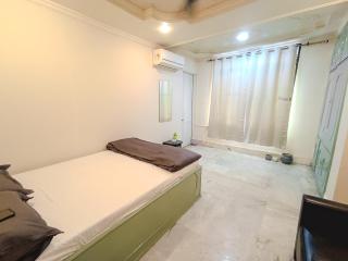 Leeza , By City Rooms - Guwahati - 0