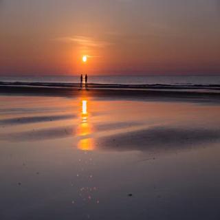 Walk to the Beach and Coligny! - Hilton Head Island - 3