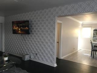 4bed 2ba Hollywood house Block away from sunset, Free parking, private backyard - Los Angeles - 4