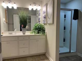 Meadowstone Lane Haven - Modern Atlanta Stay - Atlanta - 4