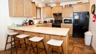 Tranquil Desert Lodge Kanab Luxury Vacation Home - Kanab - 4