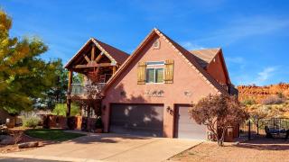 Tranquil Desert Lodge Kanab Luxury Vacation Home - 5