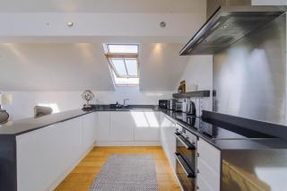 Cobstone Cottage - 1