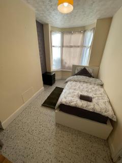 Home away from Home - Nuneaton - 6