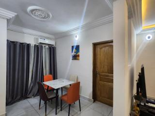 Cozy Bay - Douala - 1