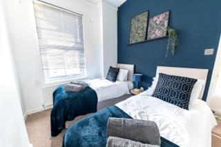 Spacious 3BR Accommodation in Barrow-in-Furness - Barrow in Furness - 2