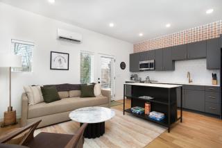 Modern Cityscape Downtown Knoxville - 1