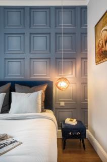 Landmark Luxe 2BR Apt with Parking - Sofia - 3