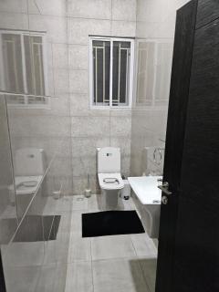 Cozy 3 bedroom house in Frafraha - Oshiyie - 8