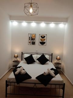 Luxury Marias Apartment - 1