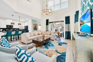 Dazzling 5BR Villa in Storey Lake with Pool & Spa 1528 - 4