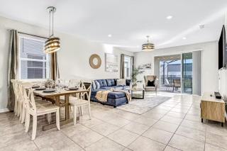 3265LW Amazing 6BR Near Disney - 0