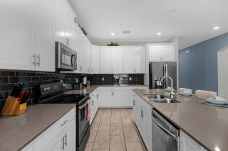 Dazzling 6Br Villa W Pool Spa 1564F 1511 - 6