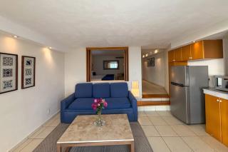 Prime beachfront flat & balcony! - Puerto Vallarta - 7