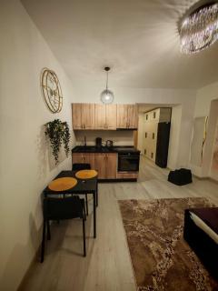 Deluxe Studio - By YamaLuxe - Bucharest - 3