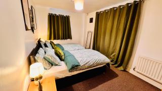 Birmingham City Centre Apartment with Parking - Birmingham - 4