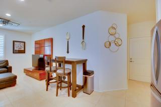 1 Mi to Heritage Lake Park Duplex with Patio! - Menifee - 4