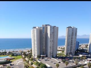 Depto Gran Marina con vista al mar- Peñuelas Casino Enjoy - 6 personas - Coquimbo - 8