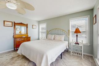 Bama Breeze - Dauphin Island - 3
