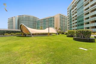 Your 2BR Oasis in Al Muneera WiFi n Free Parking - Abu Dhabi - 4