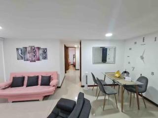 Alojamiento Espectacular en Zona Turistica - Sabaneta - 8