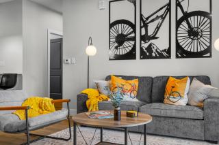 Deluxe Apt, Heated Pool Amp, Uark, Topgolf - Rogers - 0
