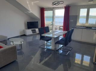 Apartments Dobrila - Zavala - 4