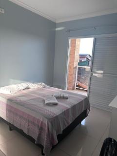 Sobrado top com piscina, espaço gourmet, próximo à praia com Ar Condicionado - 8