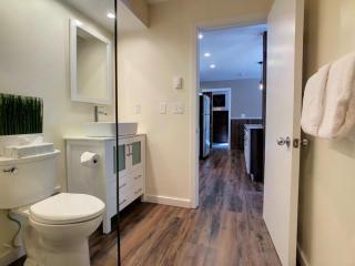 Modern Farmhouse condo - 5