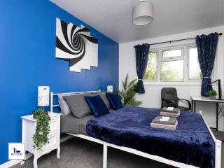 Alt-Stay Leeds South - 3 Bed - 10 Percent Off Monthly - Contractors, Insurance, Relocation - Long Stays Welcome - Leeds - 0