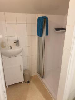 Bancroft Apartment - 2