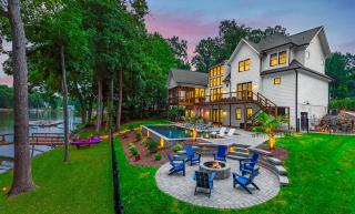 Northshore Landing - Denver - 9