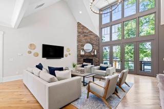 Northshore Landing - Denver - 1