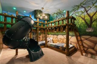 3612LL Jurassic World in Windsor Island - 8