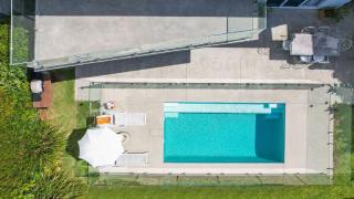 Stunning Ocean Views and Pool - Hardys Bay - 9