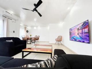 Stylish African-Chic Apartment - WiFi, Gardien, Parking, Climaté - 2