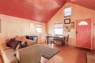 3 Mi to Greers Ferry Lake Peaceful Cabin with Deck! - 4