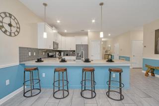 Big Ticket Dazzling 8BR Villa w Pool Spa Near Disney - 1